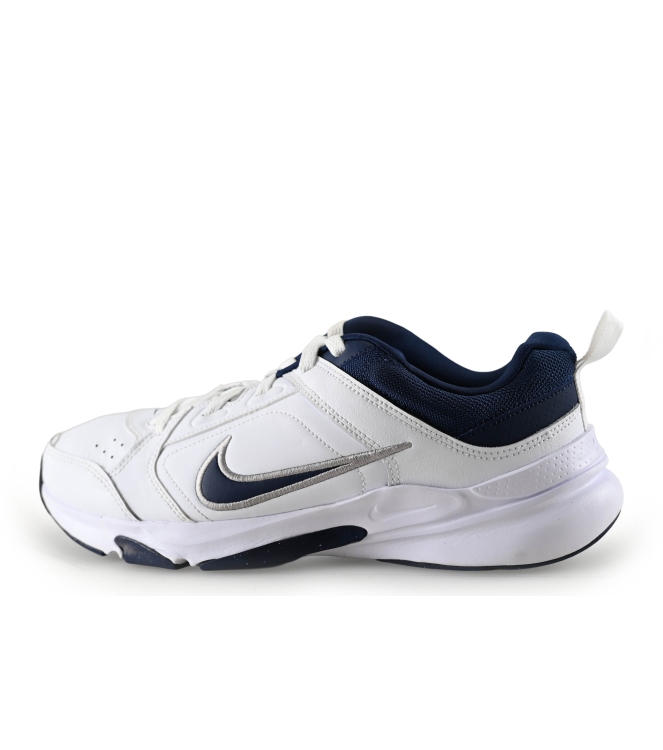 Nike Sneaker