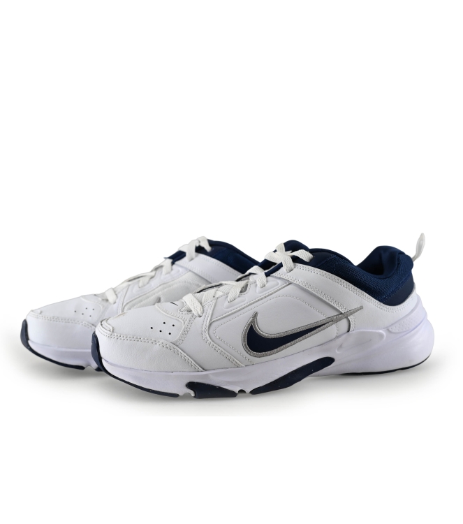 Nike Sneaker