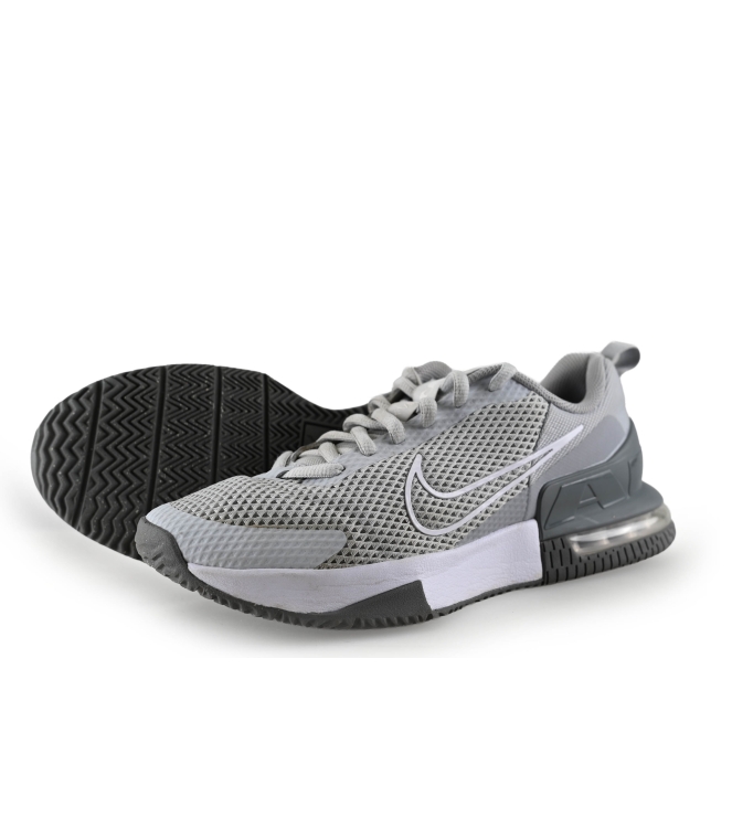Nike Sneaker