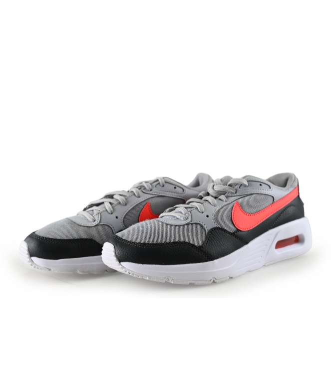 Nike Sneaker