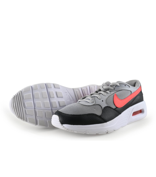 Nike Sneaker