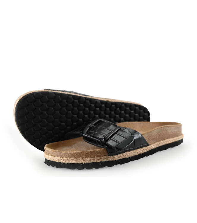 Supersoft Flip-Flops