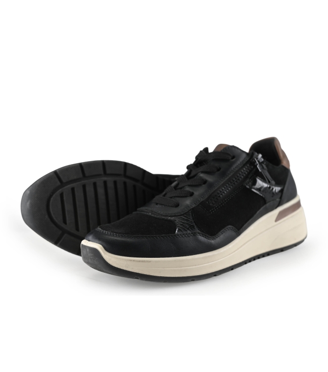 Ara Sneaker