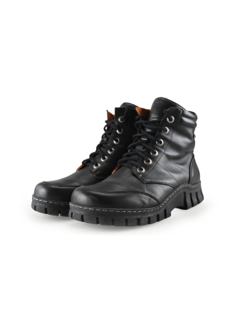 Megamok Stiefeletten