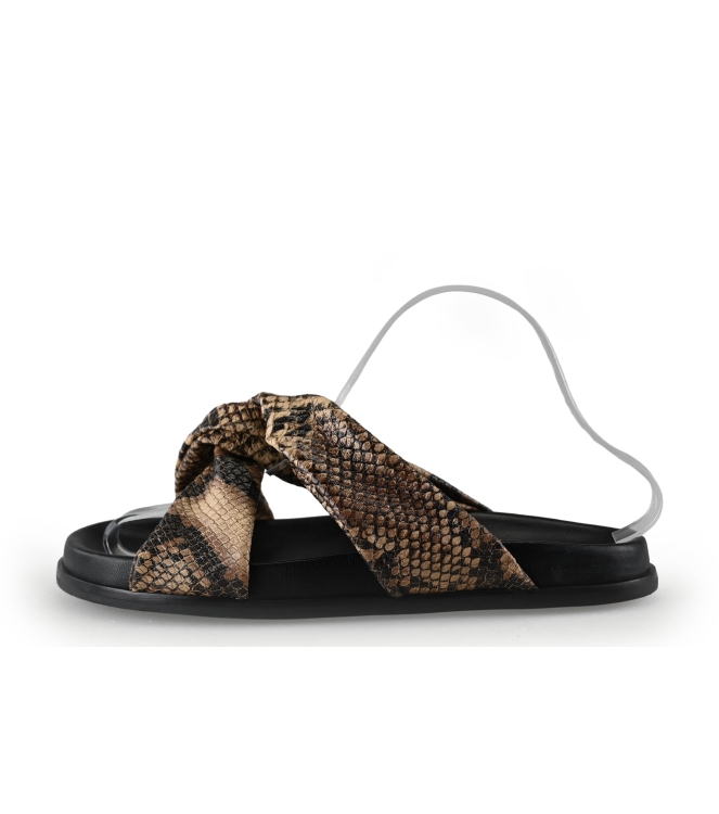 Nelson Flip-Flops
