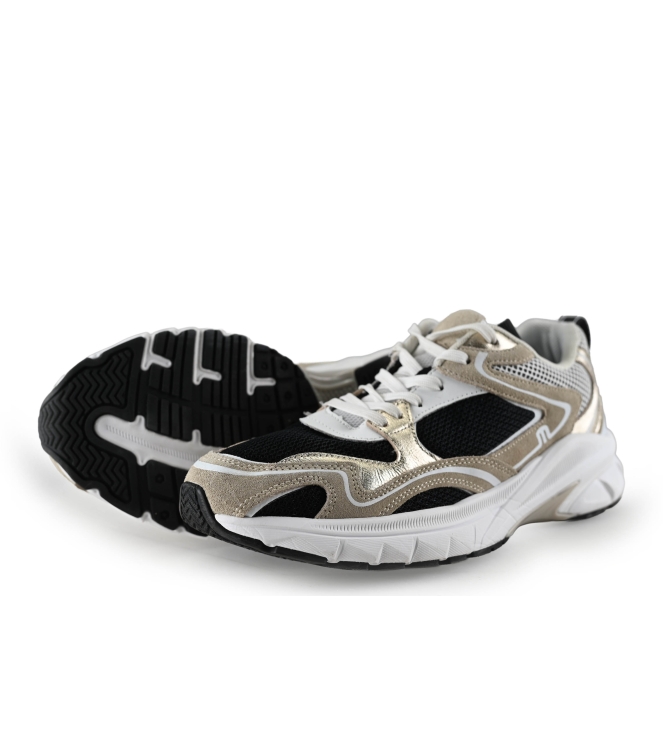 Maruti Sneaker