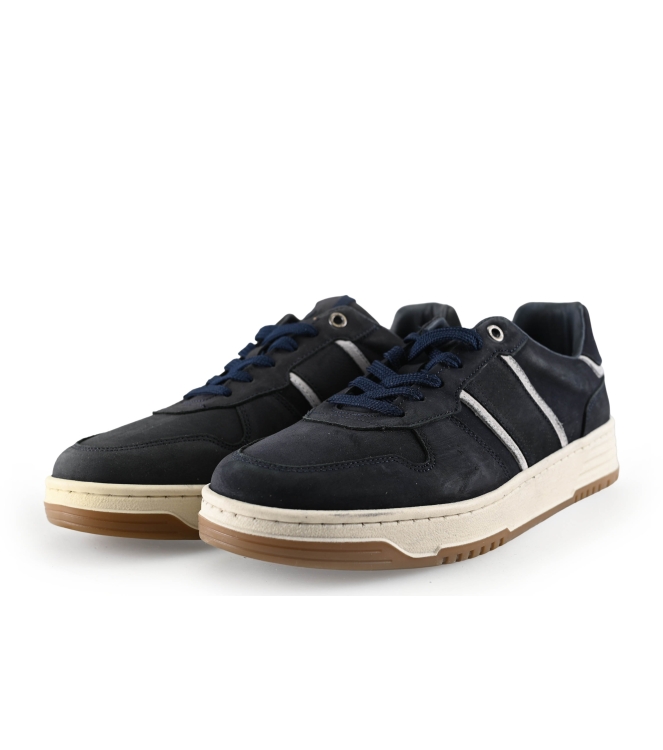No Stress Sneaker