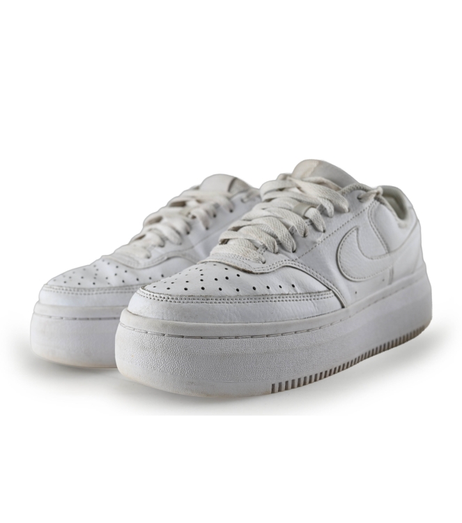 Nike Sneaker