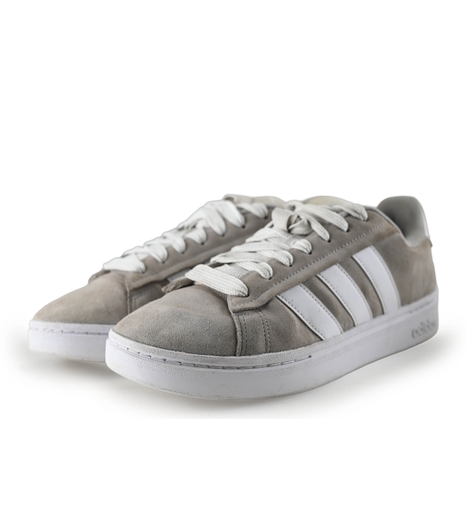 Adidas Sneaker