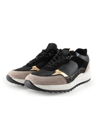Maruti Sneaker