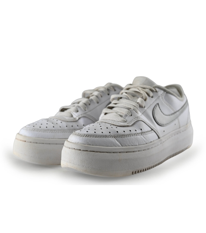 Nike Sneaker