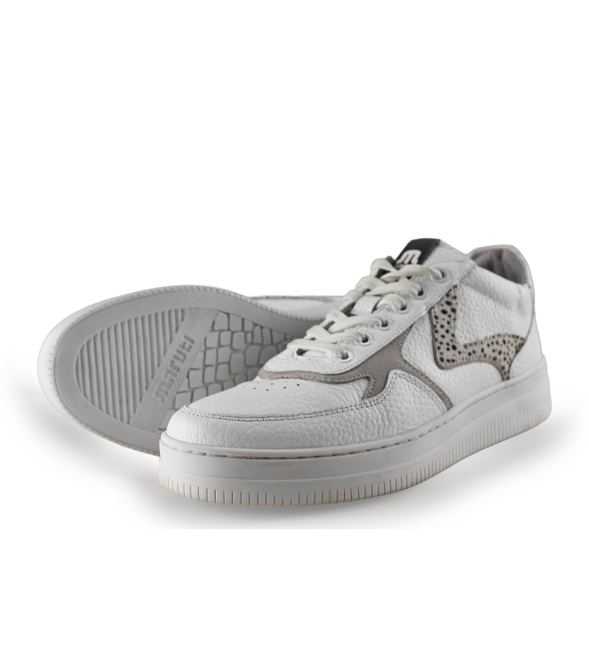 Maruti Sneaker