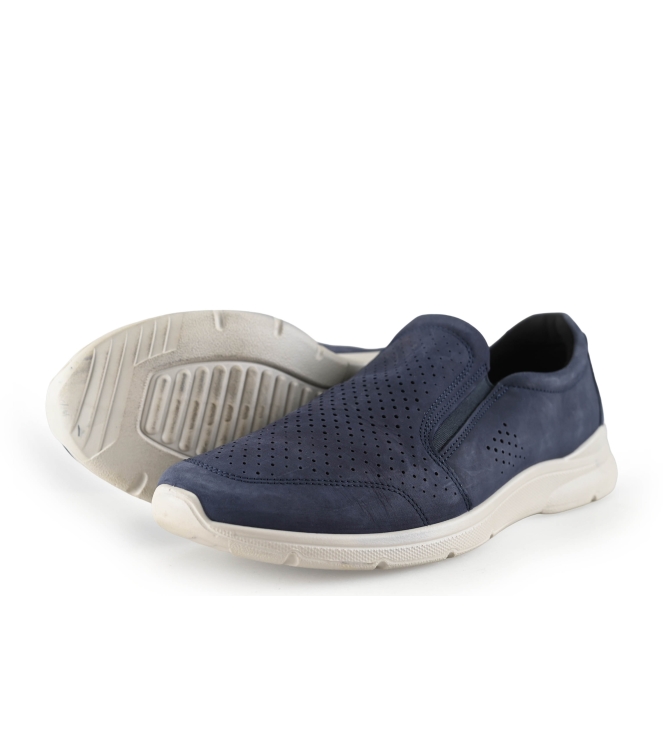 Ecco Slip-ons