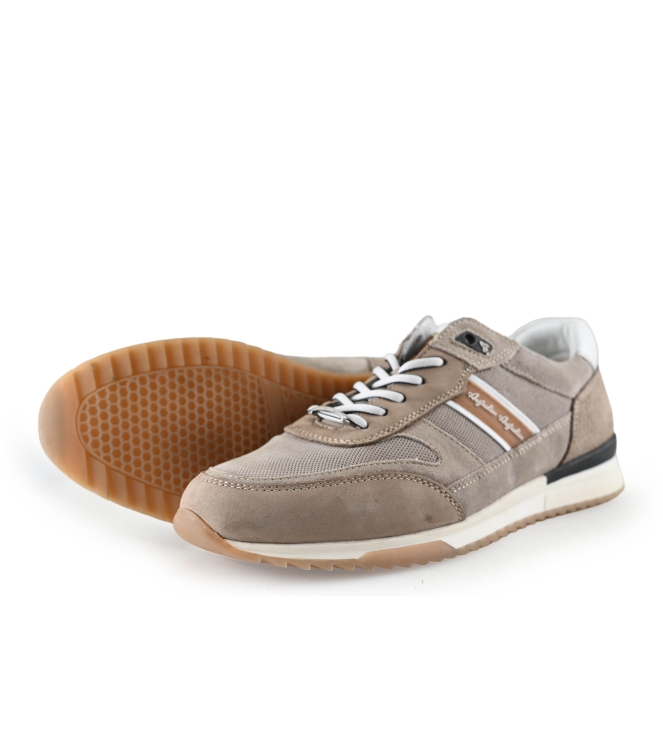 Australian Sneaker