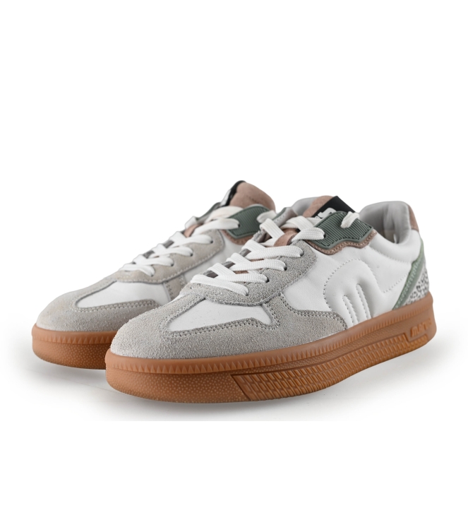 Maruti Sneaker