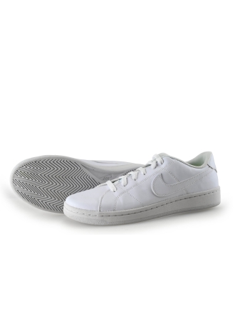 Nike Sneaker