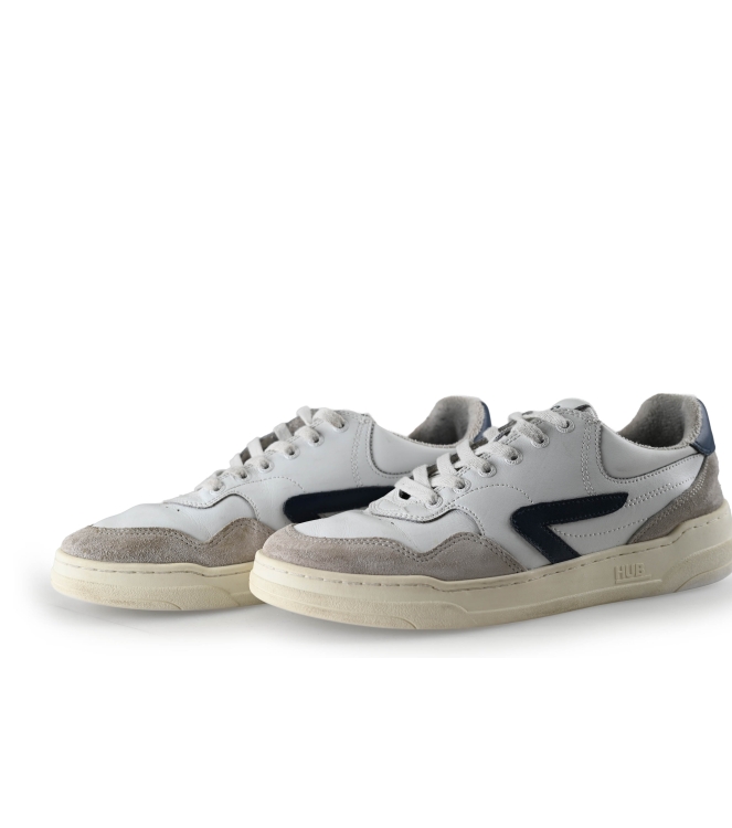 Hub Sneaker