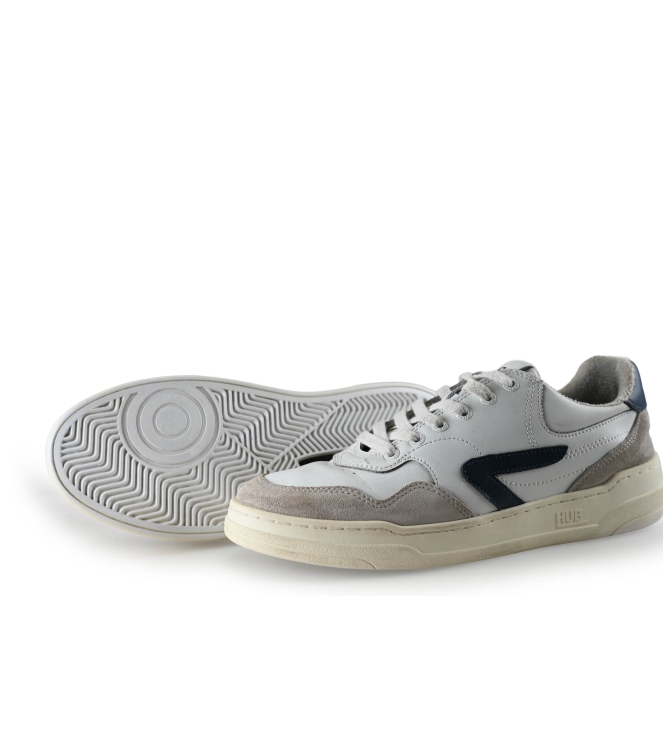 Hub Sneaker
