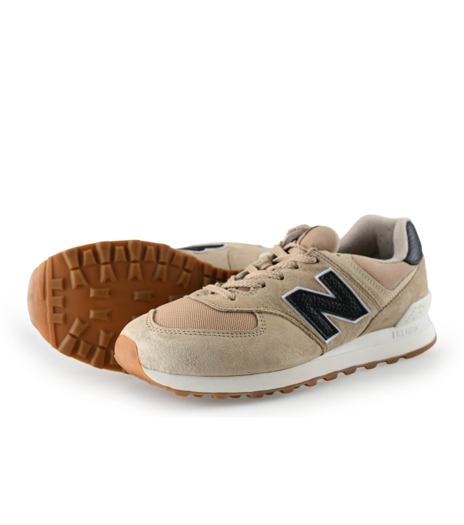New Balance Sneaker