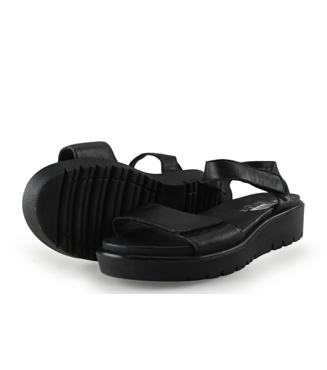 Ara Sandalen
