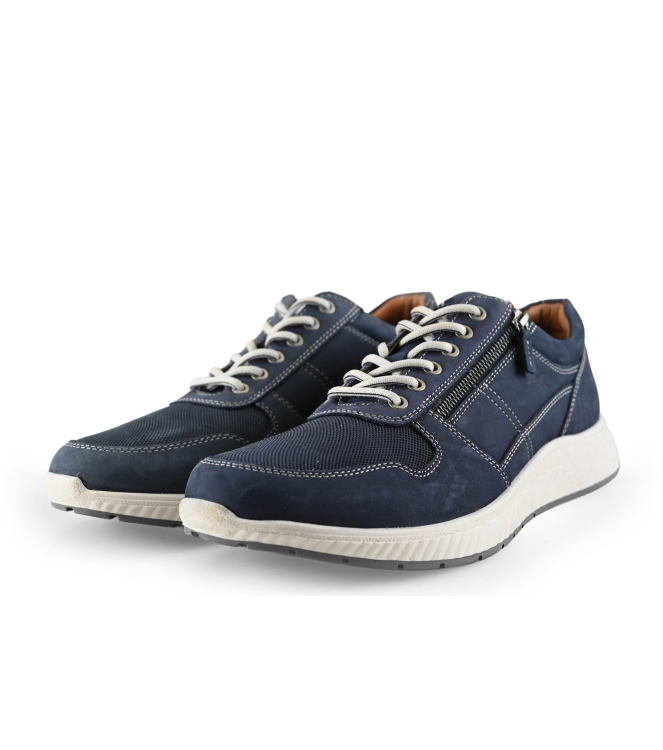 Australian Sneaker