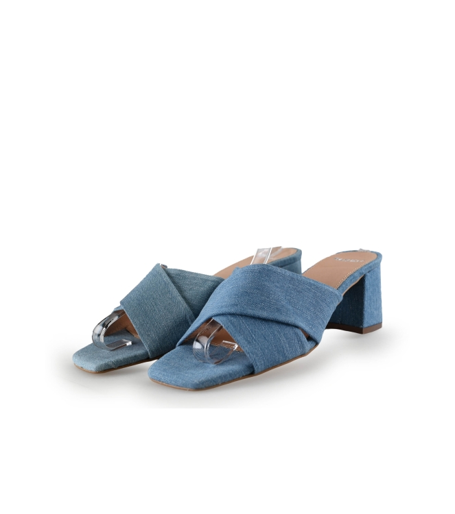Manfield pumps