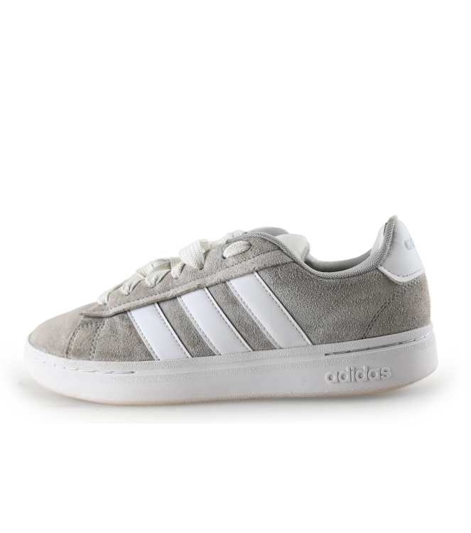 Adidas Sneaker