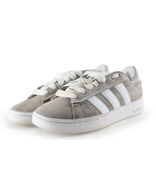 Adidas Sneaker