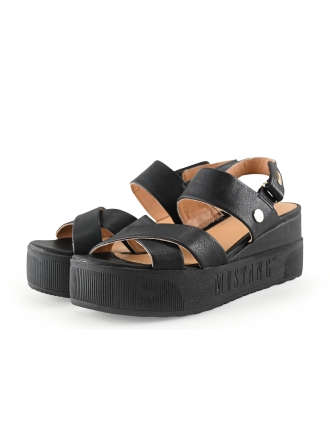 Mustang Keilschuhe Schwarz 293643