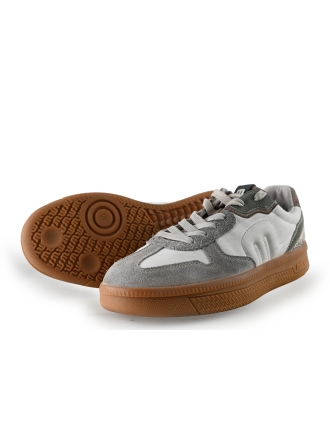 Maruti Sneaker