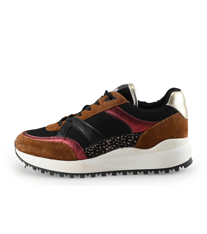 Maruti Sneaker