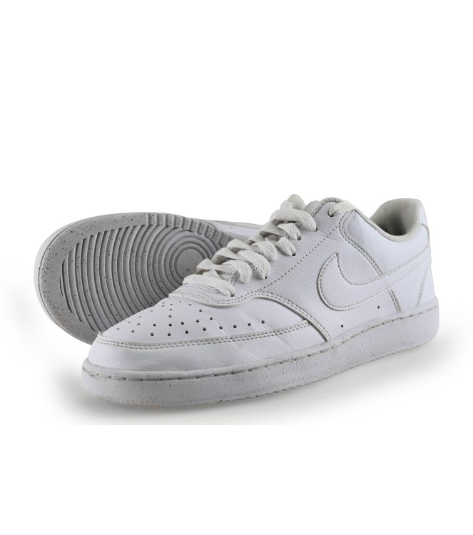 Nike Sneaker