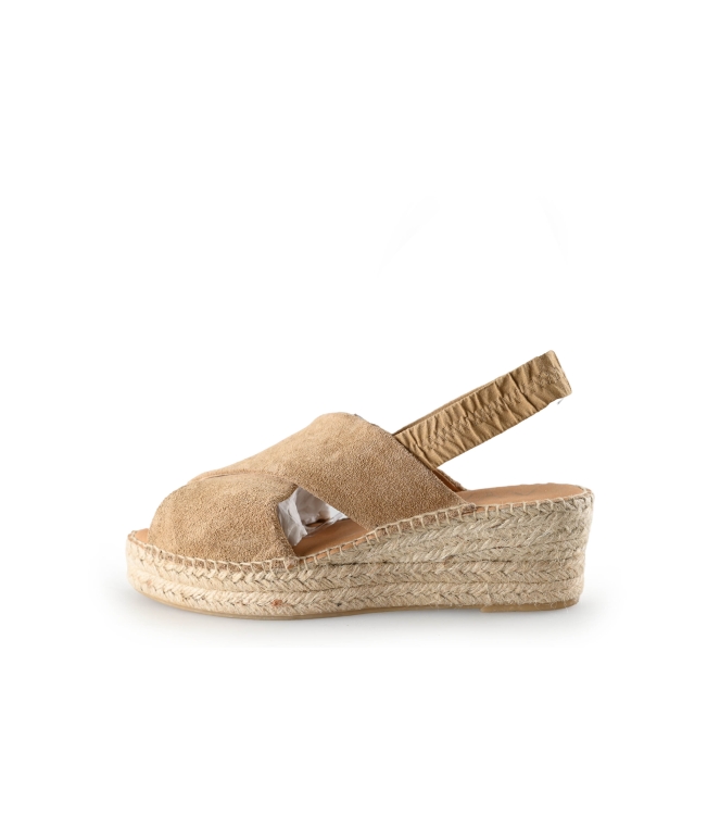 Ayana Sandalen