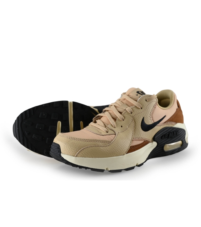 Nike Sneaker