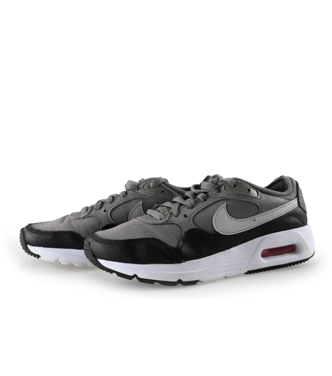 Nike Sneaker