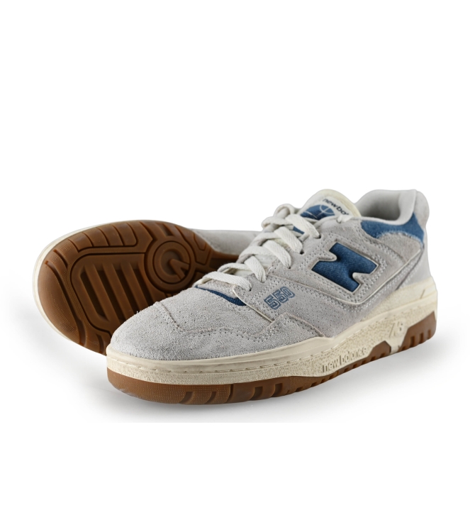 New Balance Sneaker