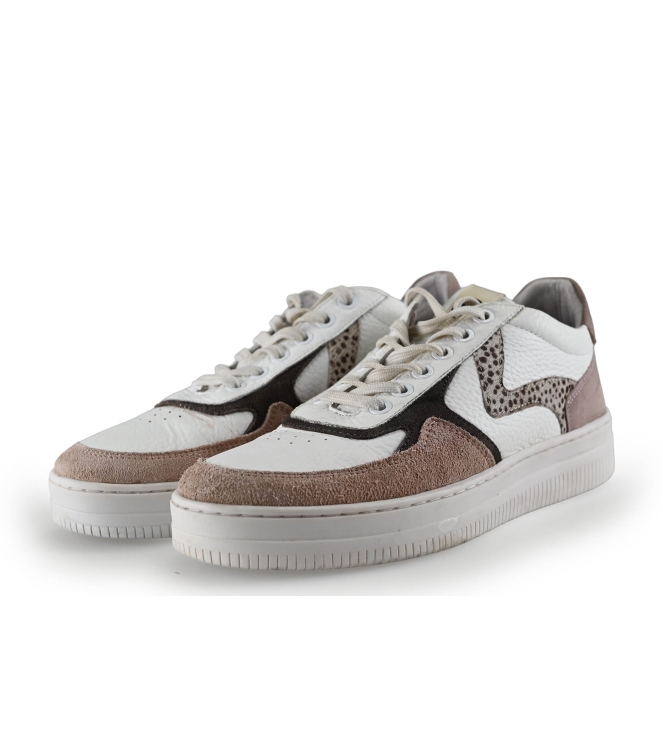 Maruti Sneaker