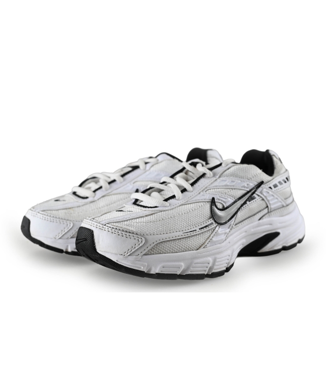 Nike Sneaker