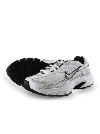 Nike Sneaker