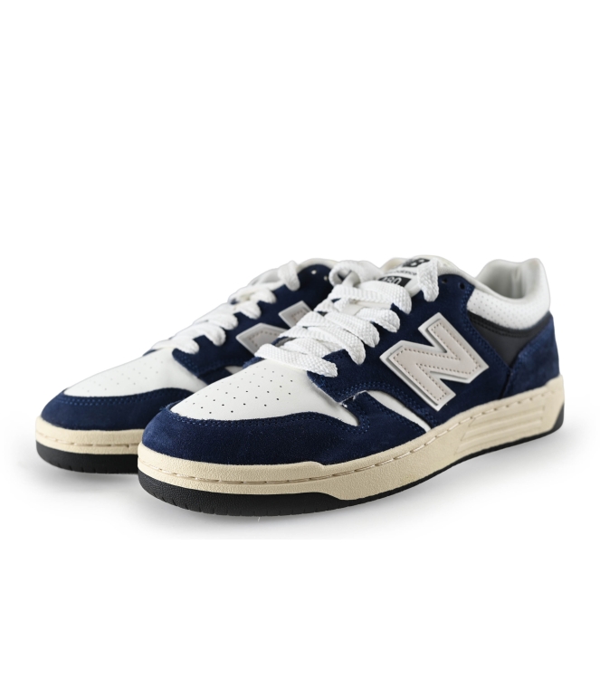 New Balance Sneaker