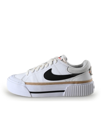 Nike Sneaker
