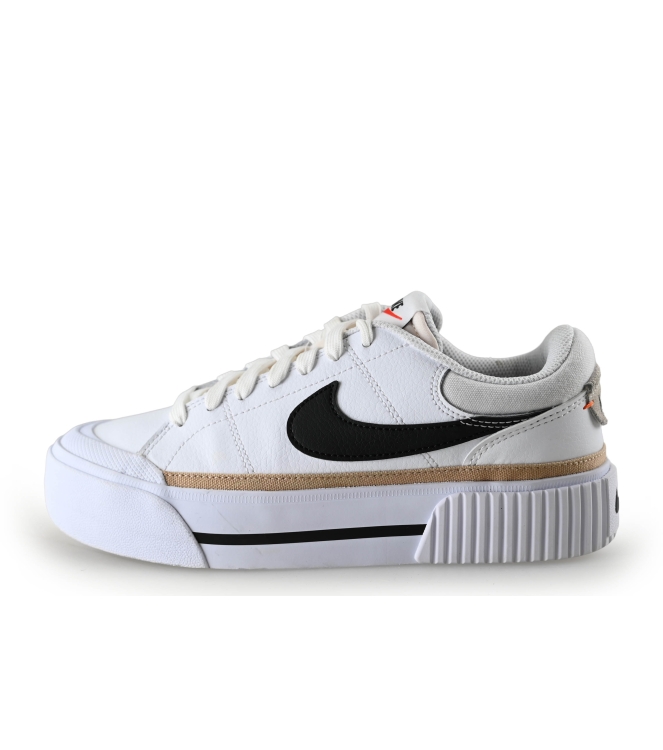 Nike Sneaker