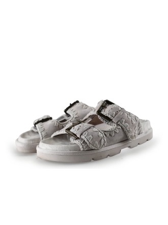 Mou Sandalen
