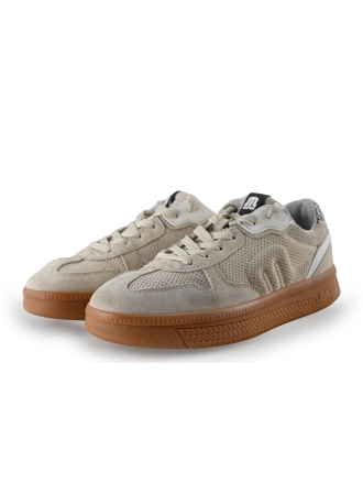 Maruti Sneaker