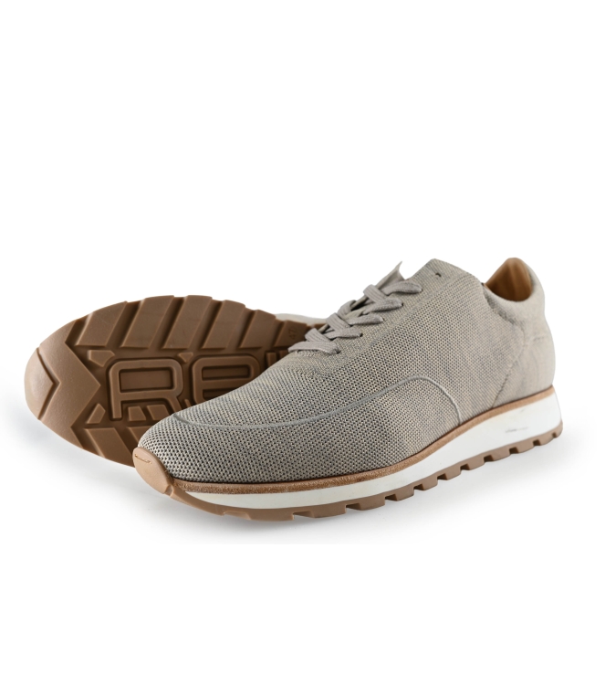 Rehab Sneaker