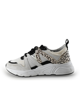 Wysh Sneaker