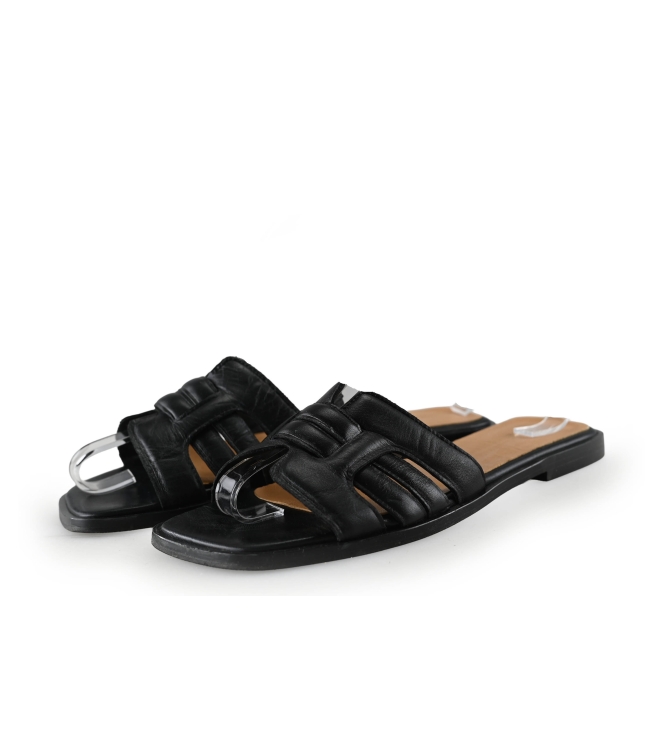 Notre-V Flip-Flops