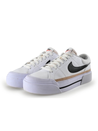 Nike Sneaker
