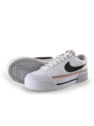 Nike Sneaker