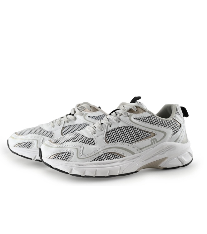 Maruti Sneaker